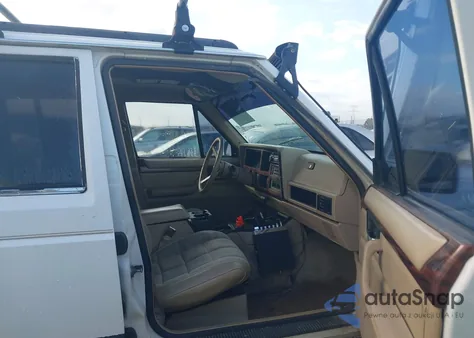 1994 Jeep Cherokee Country из США, поврежденный, VIN 1J4FJ78S5RL128309